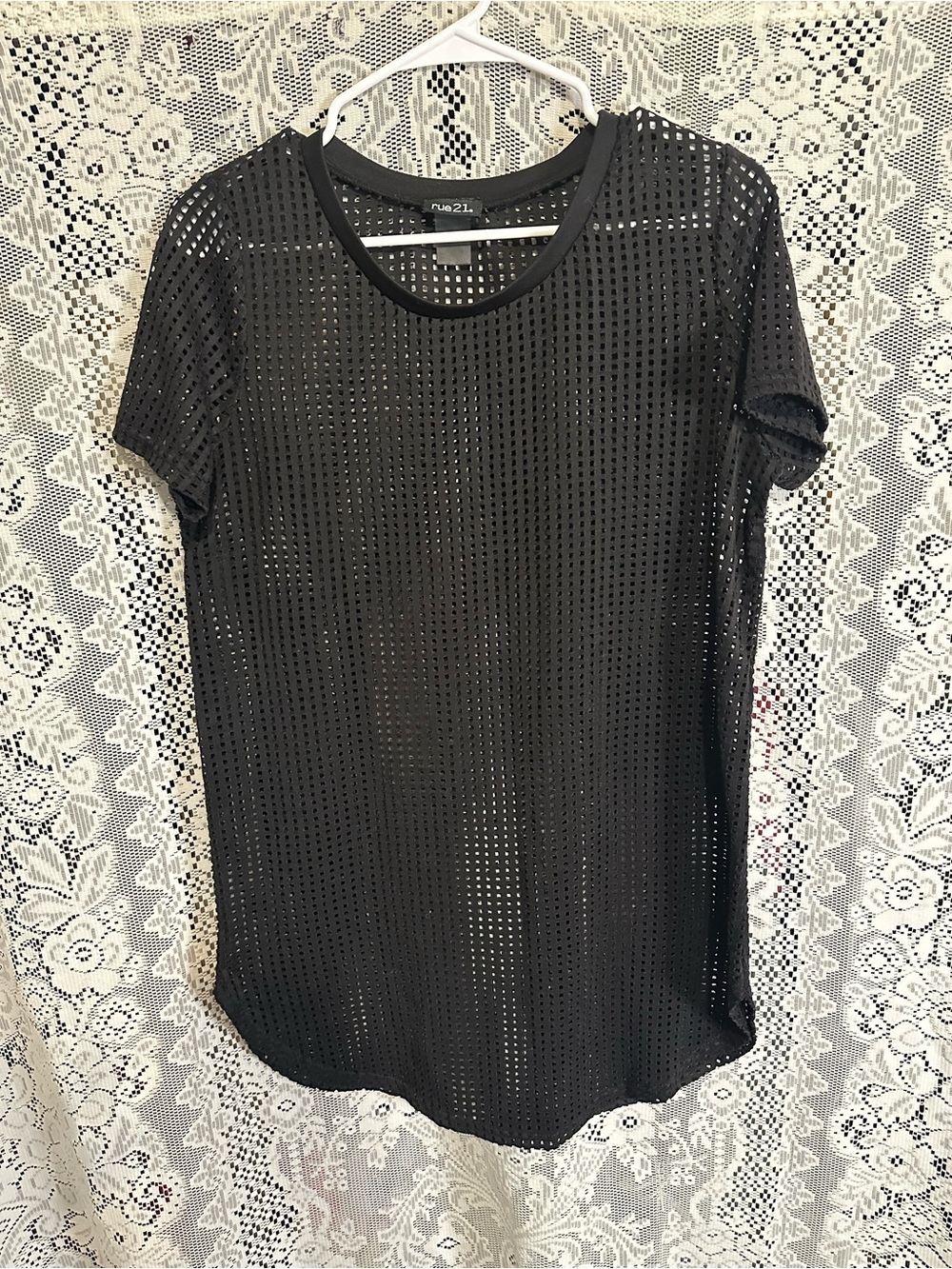 Rue21 Black Perforated Short Sleeve Mesh Tee